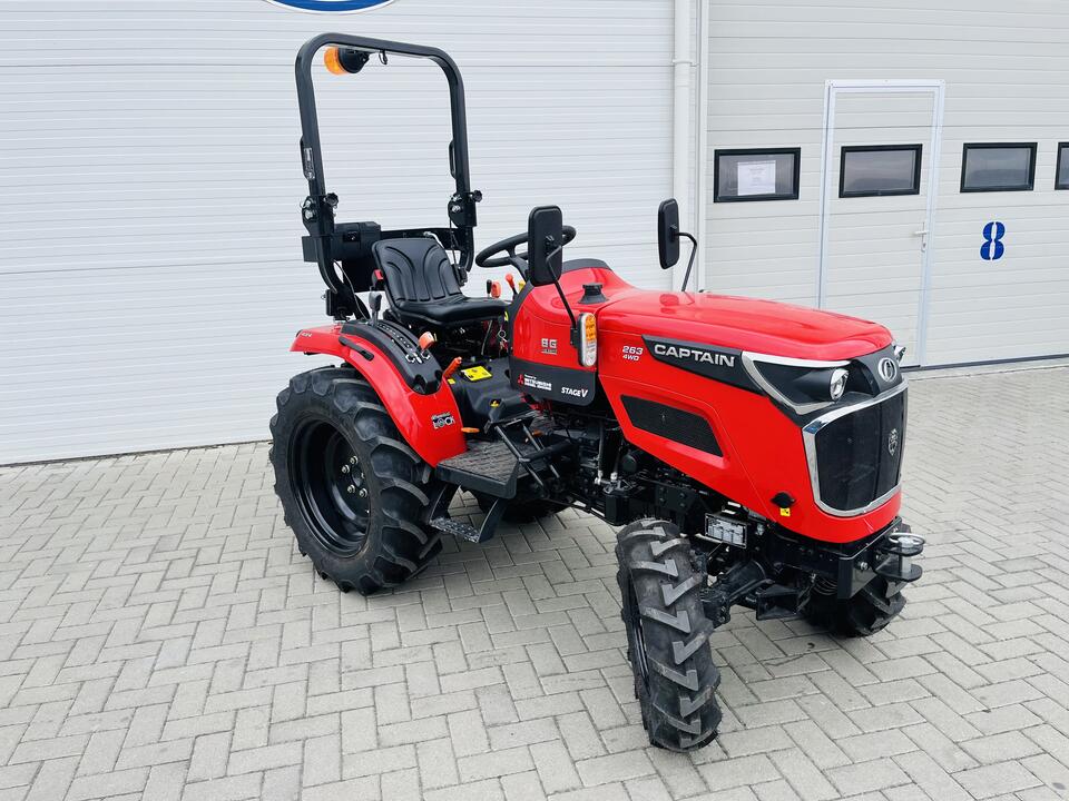 Captain 263 4WD szles agrokerkkel piros